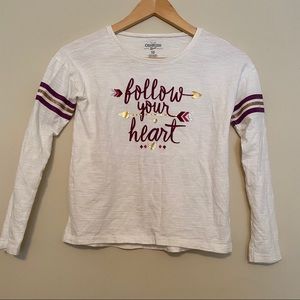 Oshkosh varsity tee Follow Your Dreams 10